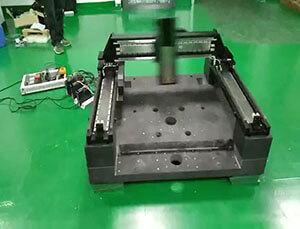 直線(xiàn)電機(jī)在液晶基板薄膜紋路檢驗(yàn)、修復(fù)裝置用